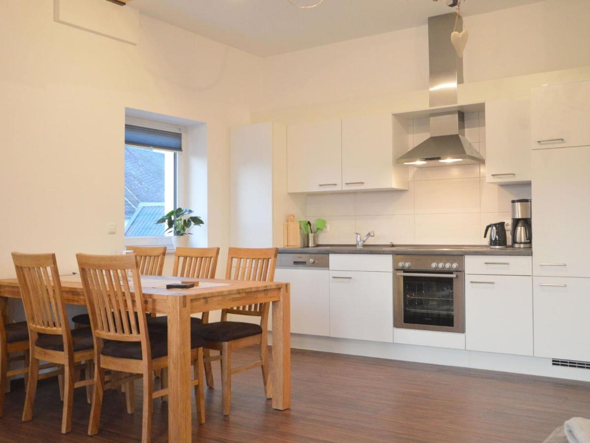 Lovely Modern Apartment With Private Terrace Ellscheid 외부 사진